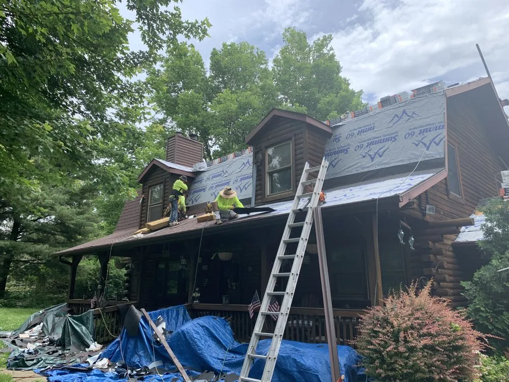 Expert shingle roofing service with free inspection in St. Louis, MO by Placke Roofing & Construction