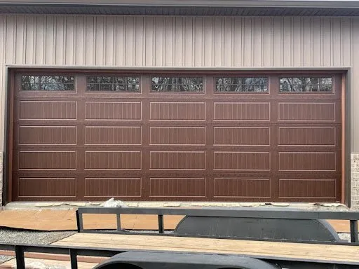 Slide of Plateau Garage Doors