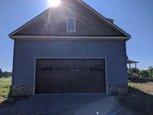 Slide of Plateau Garage Doors