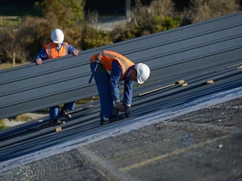 Slide of Platinum Builders