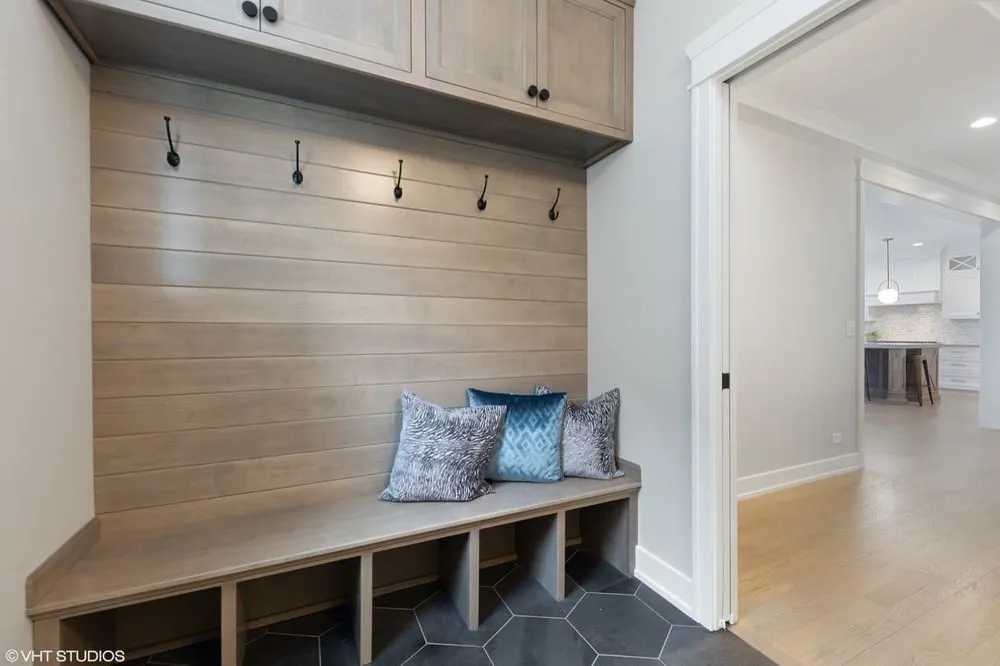 Slide of Platinum Builders