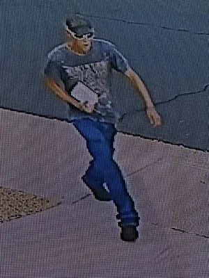 Platinum Exteriors Logo