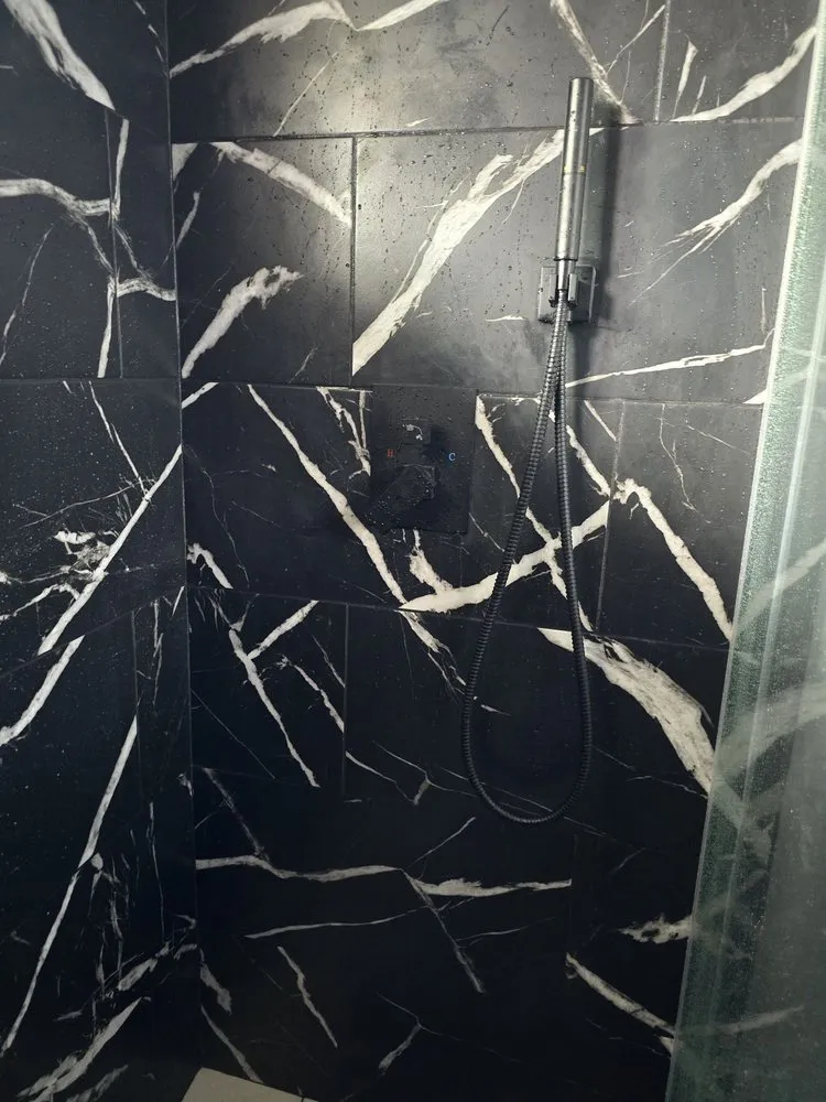 Slide of Platinum General Construction