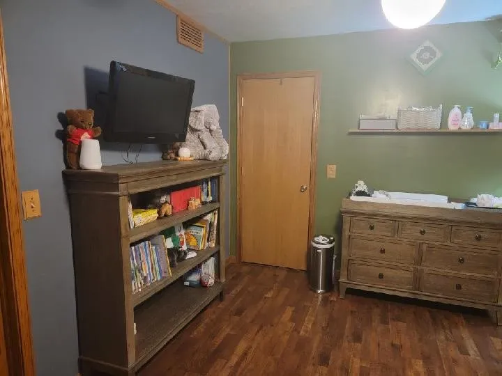 Slide of Platinum Multi-Service