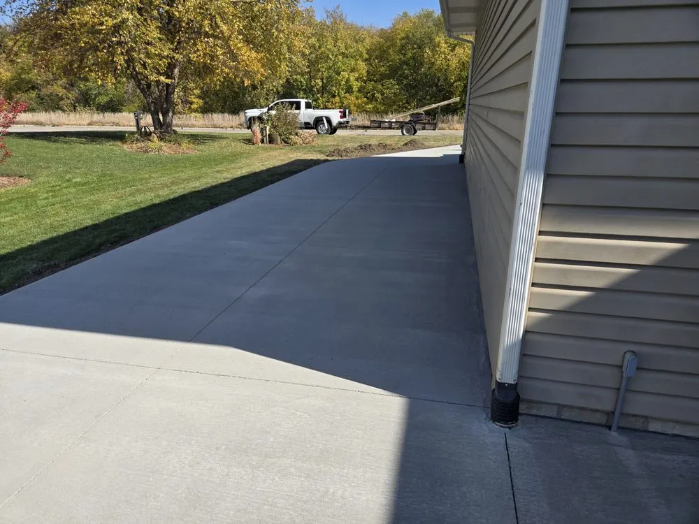 Slide of Platinum Outdoor Services