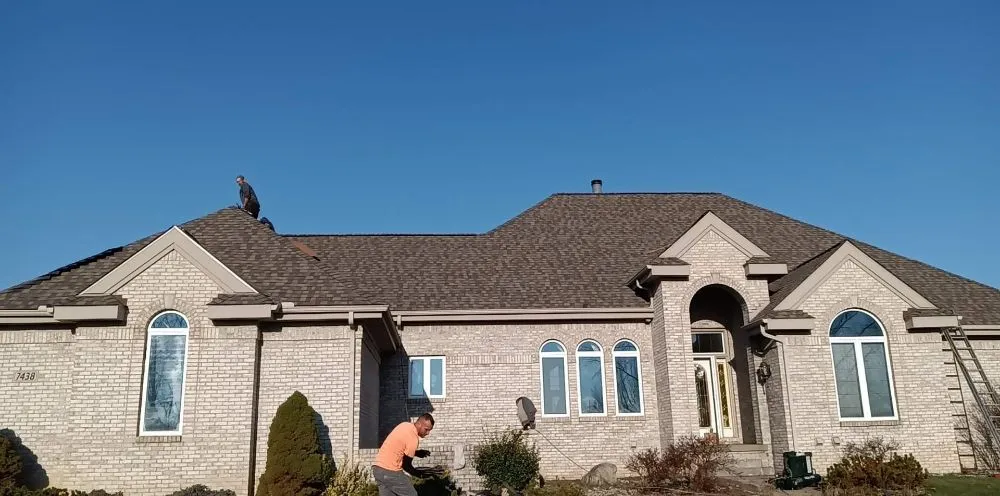 Slide of Platinum Quality Roofing & Siding