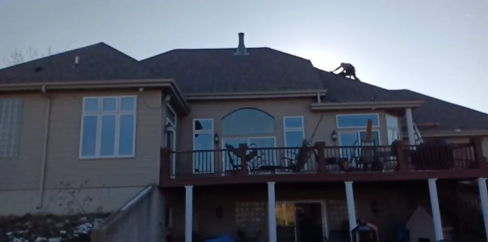 Slide of Platinum Quality Roofing & Siding