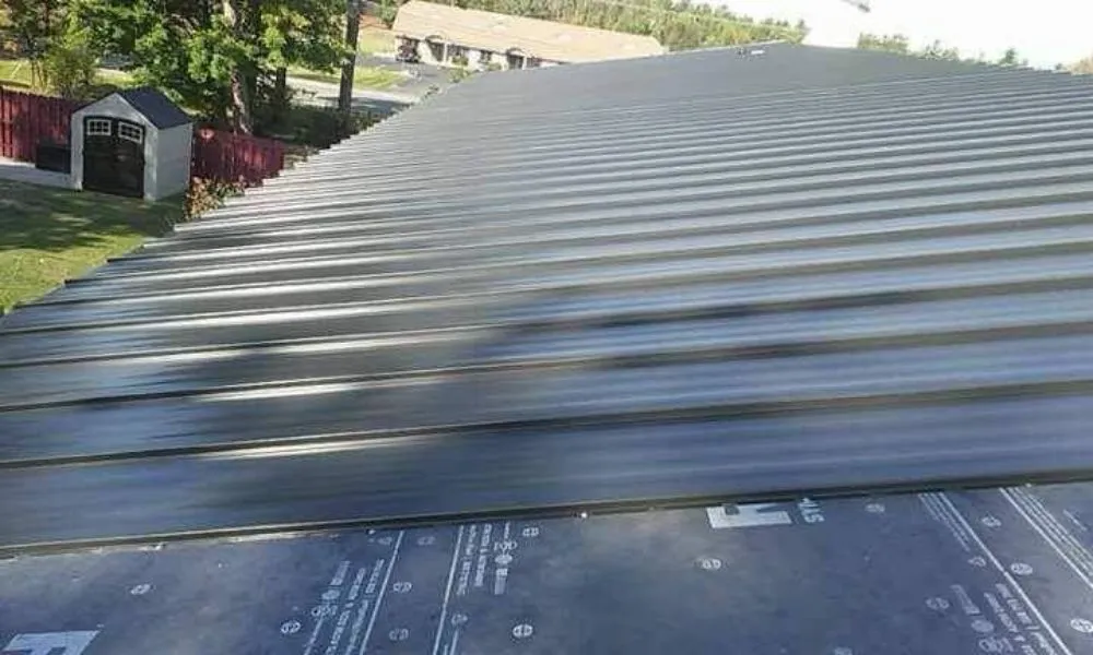 Slide of Platinum Quality Roofing & Siding