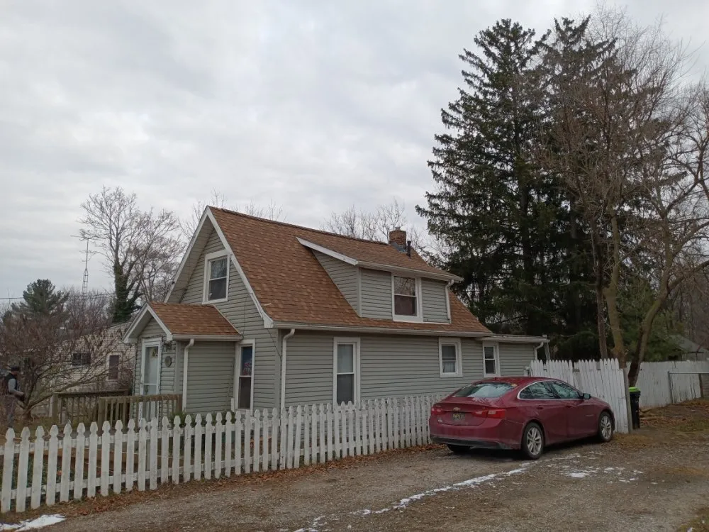 Slide of Platinum Quality Roofing & Siding