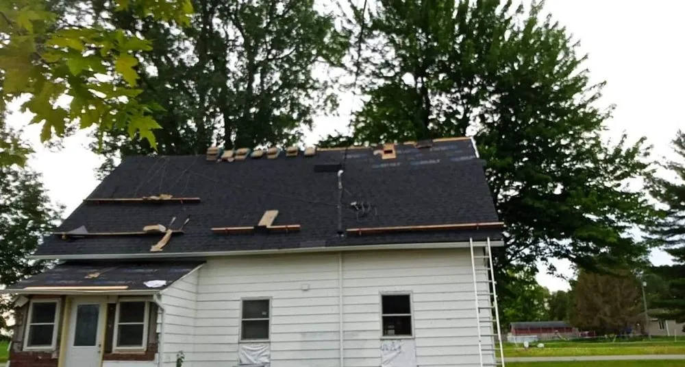 Slide of Platinum Quality Roofing & Siding