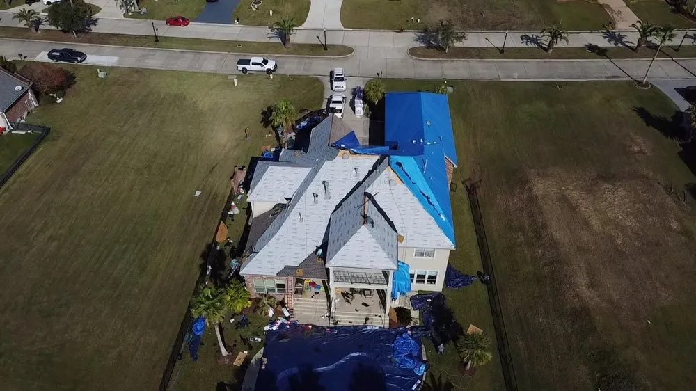 Slide of Platinum Roofing & Construction