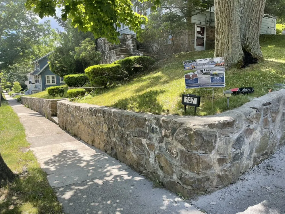 Slide of Platinum roofing & construction