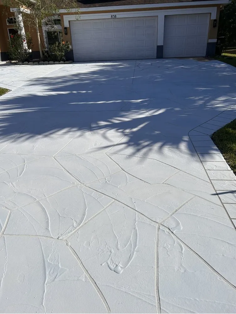 Trusted shingle roofing service for homes across Port St. Lucie, FL - Platinum Roofing & Exterior
