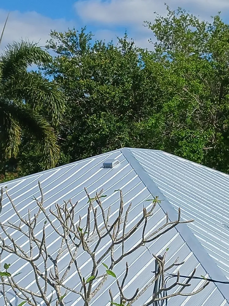 Expert roof installation experts serving Port St. Lucie, FL - Platinum Roofing & Exterior