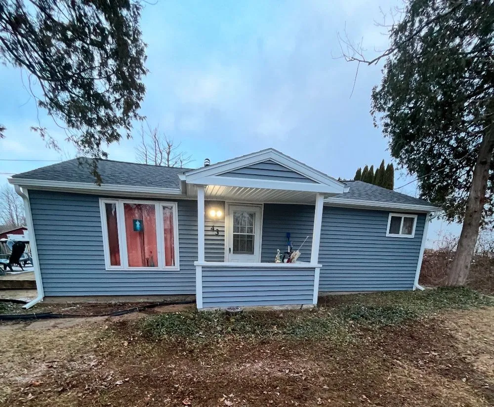 Slide of Platinum Roofing and Construction