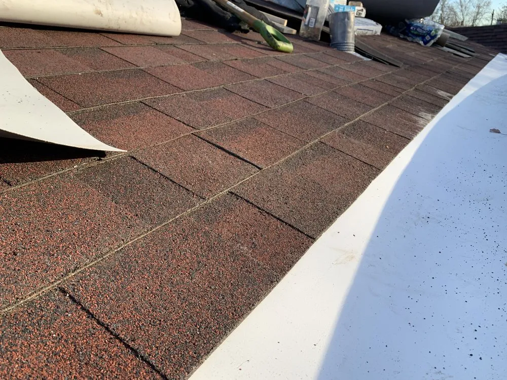 Slide of Platinum Roofing Elite