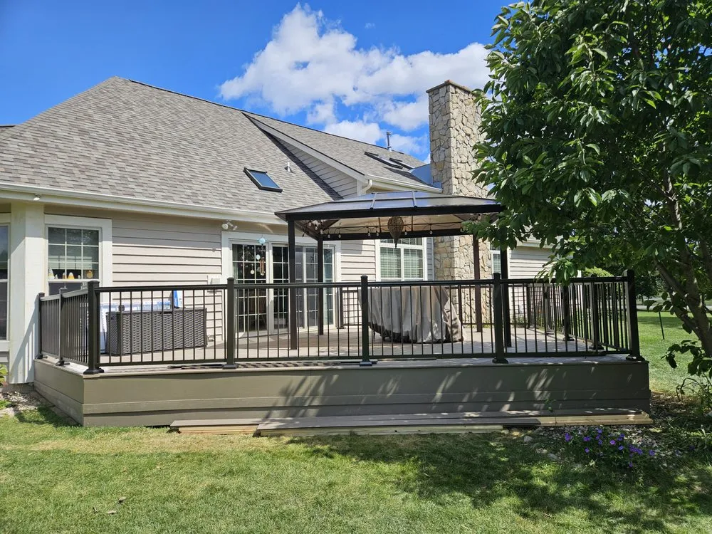 Slide of Platinum Roofing Of Wisconsin