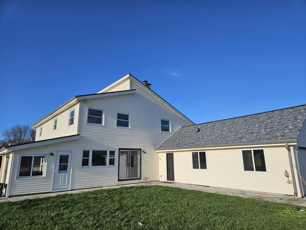 Slide of Platinum Roofing Of Wisconsin