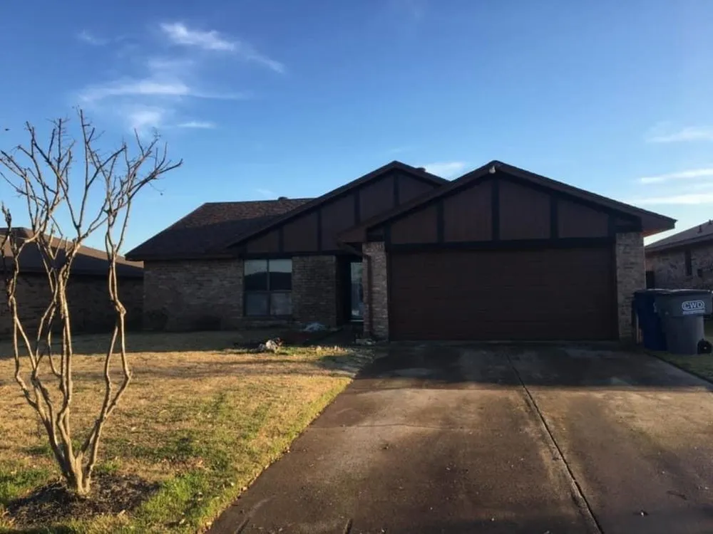 Slide of Platinum Star Roofing