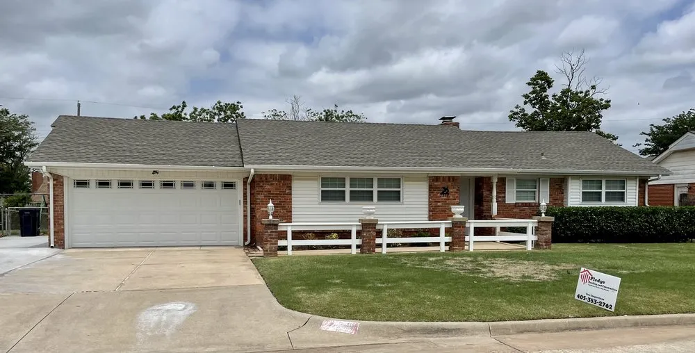 Slide of Pledge Roofing and Construction
