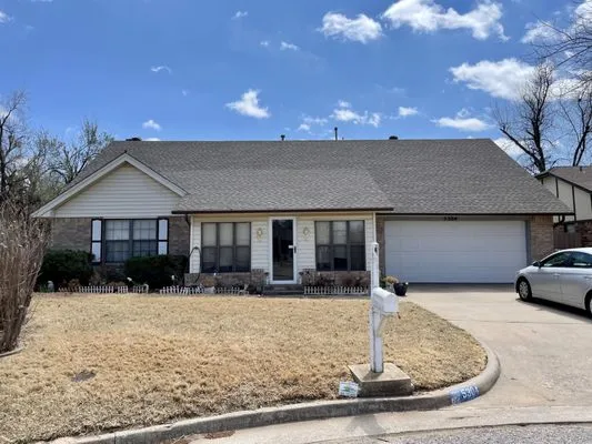 Pledge Roofing and Construction Logo