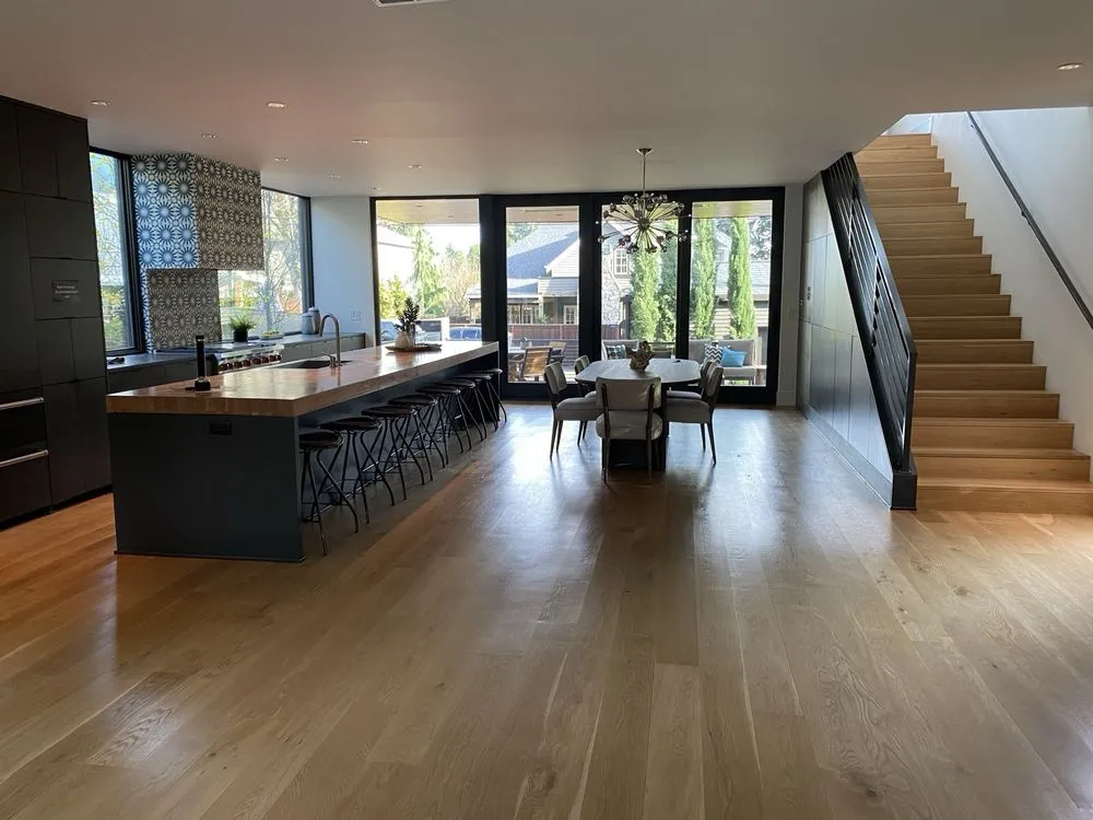 Slide of Pluum Construction