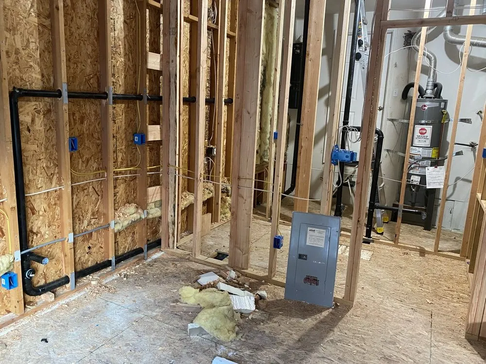 Slide of Pluum Construction