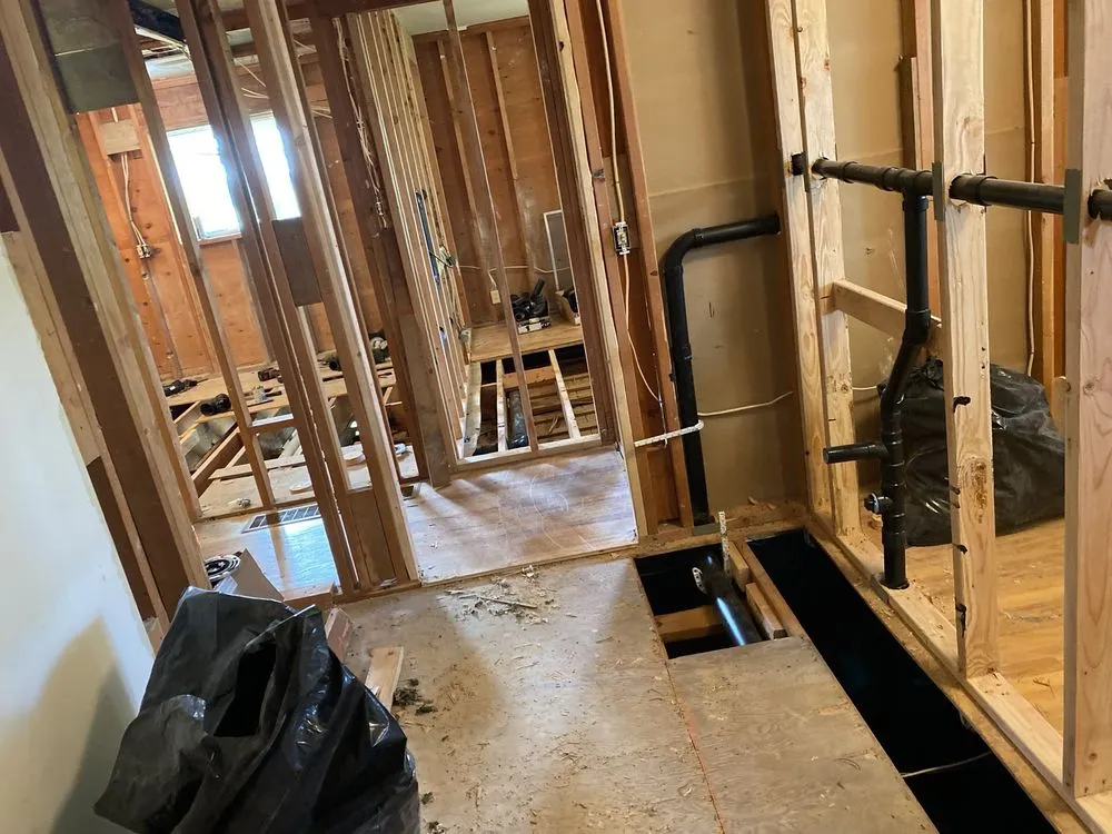 Slide of Pluum Construction