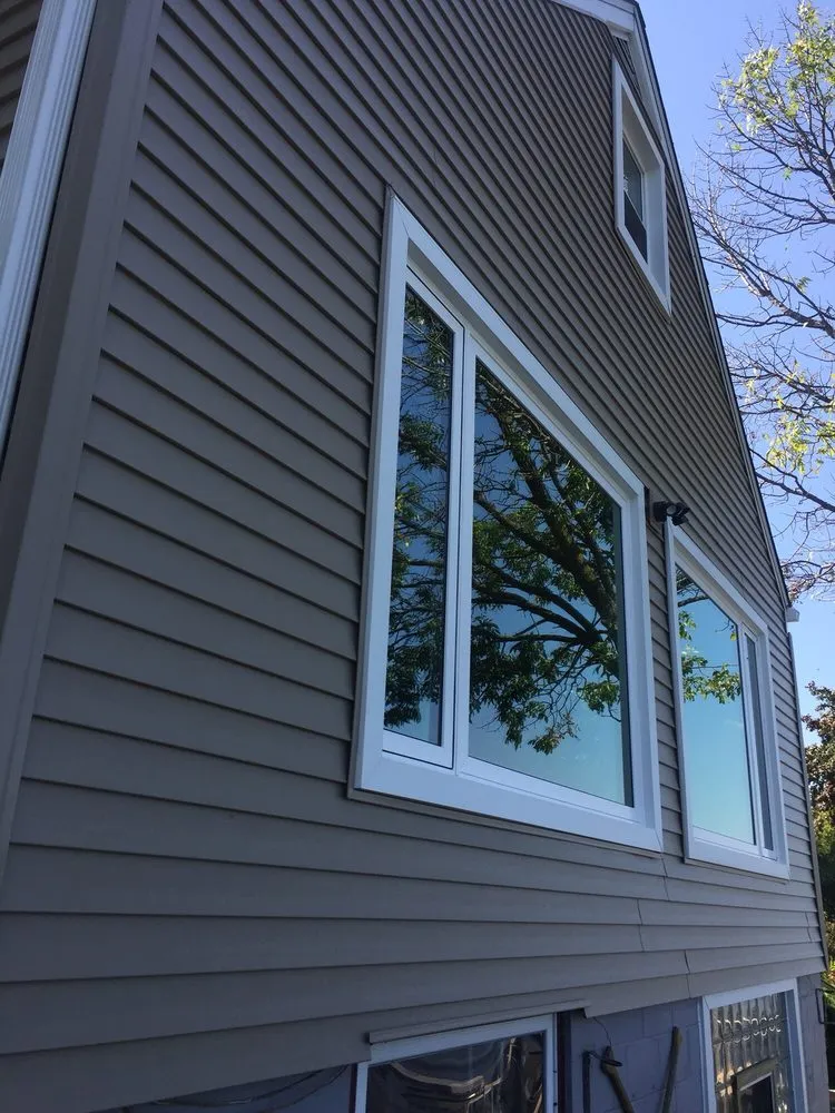 Slide of PM Construction And Restoration