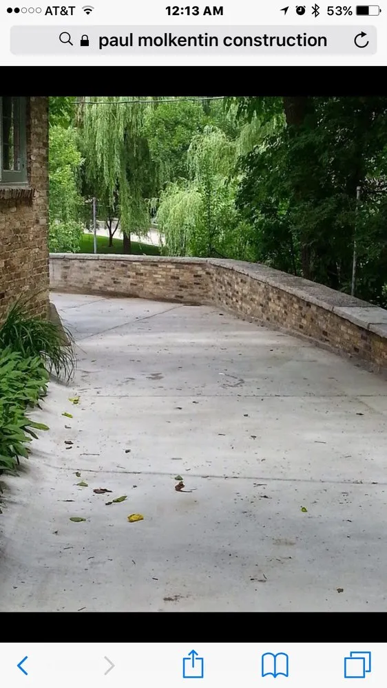 Slide of PM Construction And Restoration