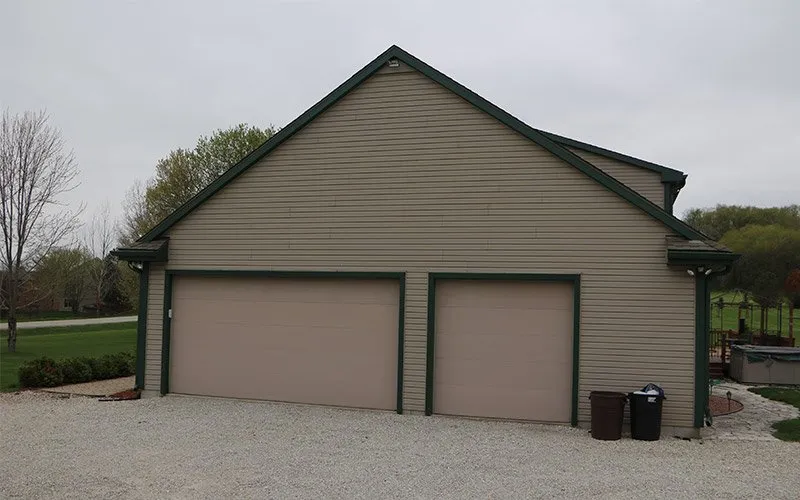 Slide of PM Construction And Restoration