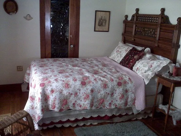 Slide of P&M Roofing