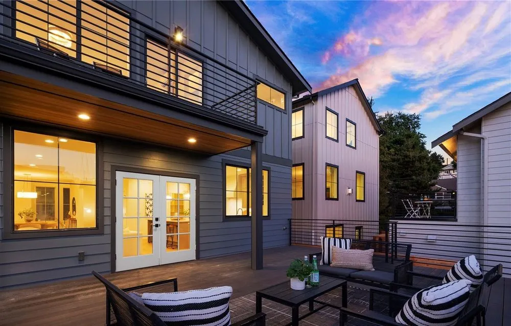 Slide of PNW Exterior Solutions