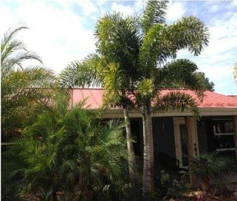 Slide of Poe Roofing & Consulting