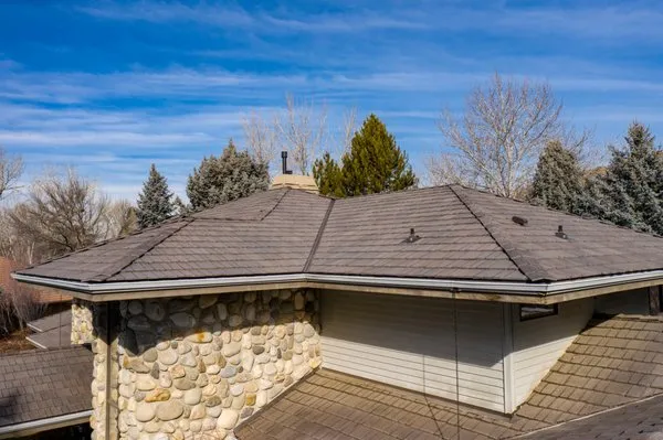 Point Roofing & Restoration