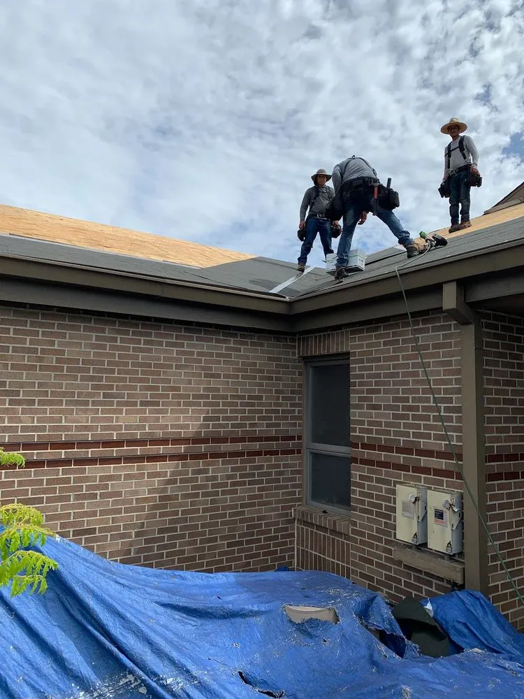 Slide of Pointe Roofing Pros