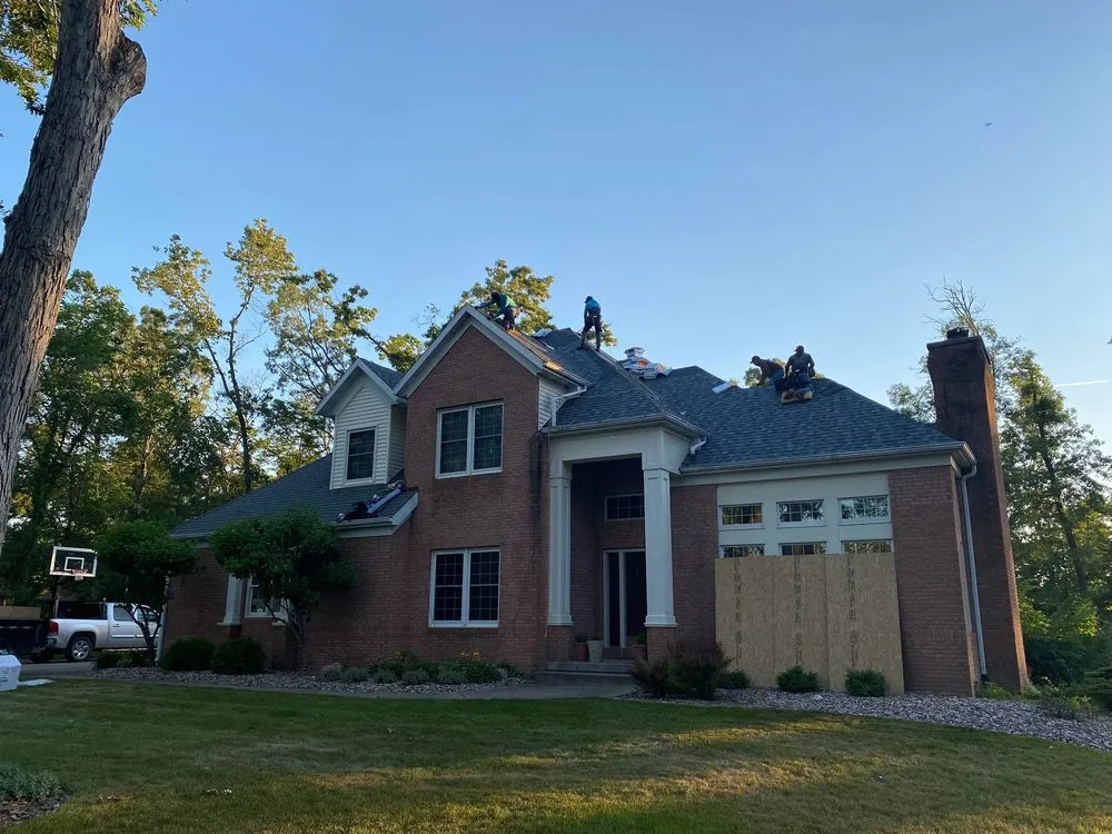 Slide of Pointe Roofing Pros