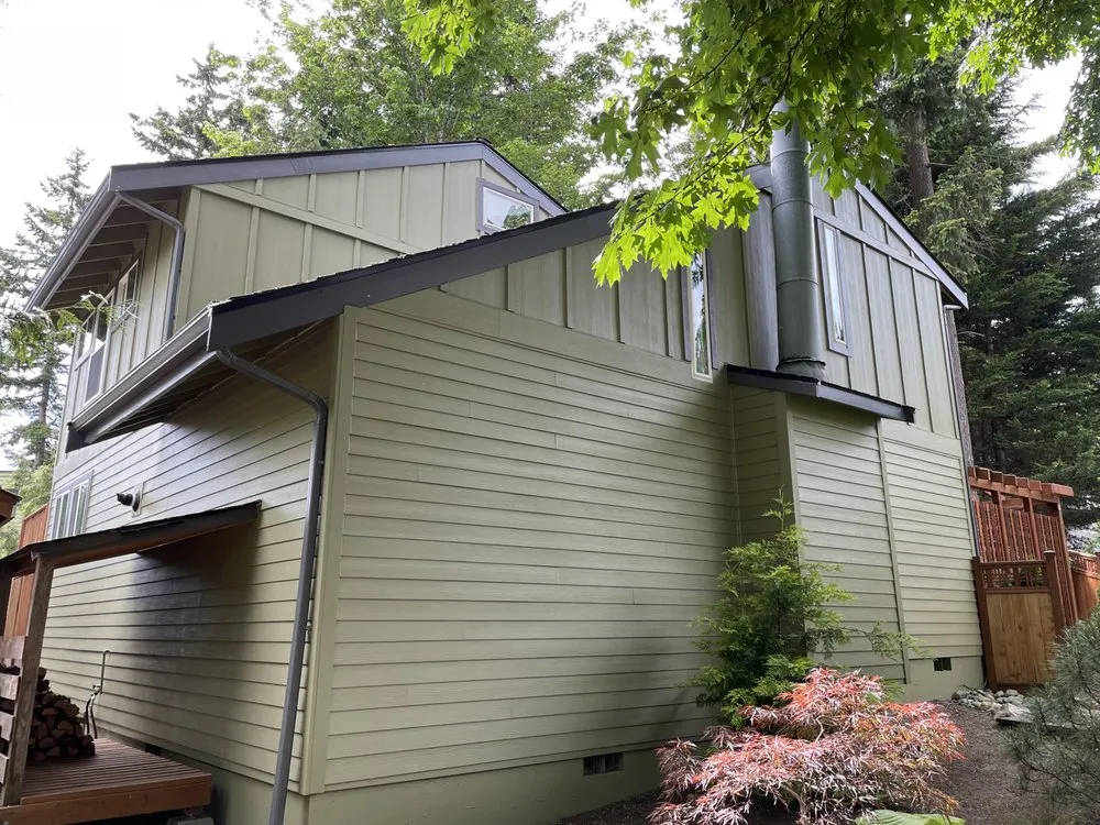 Slide of Polar Bear Exterior Solutions