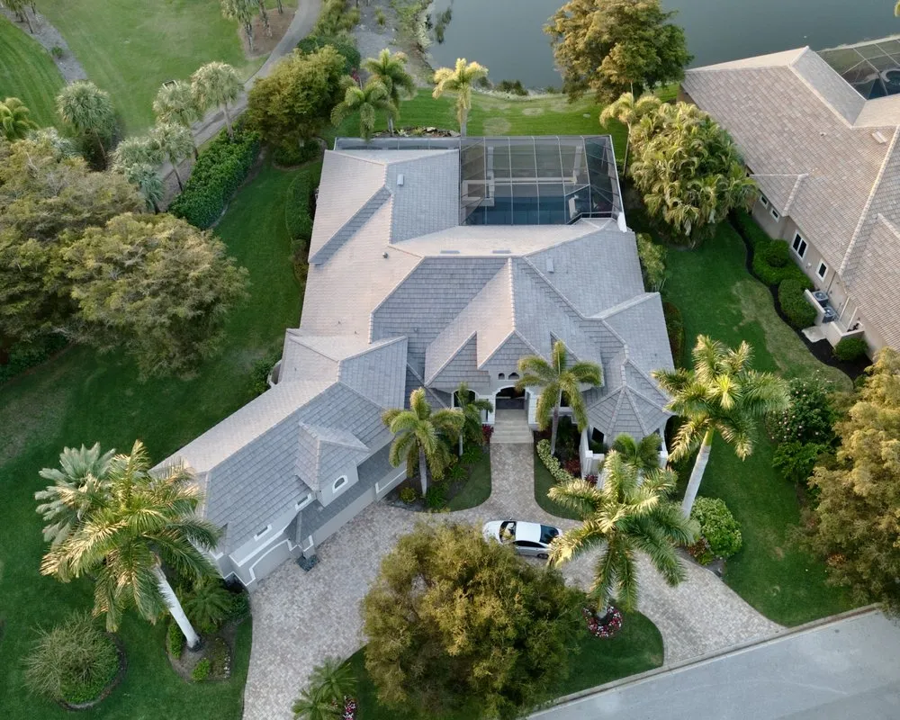 Slide of Polaris Roofing