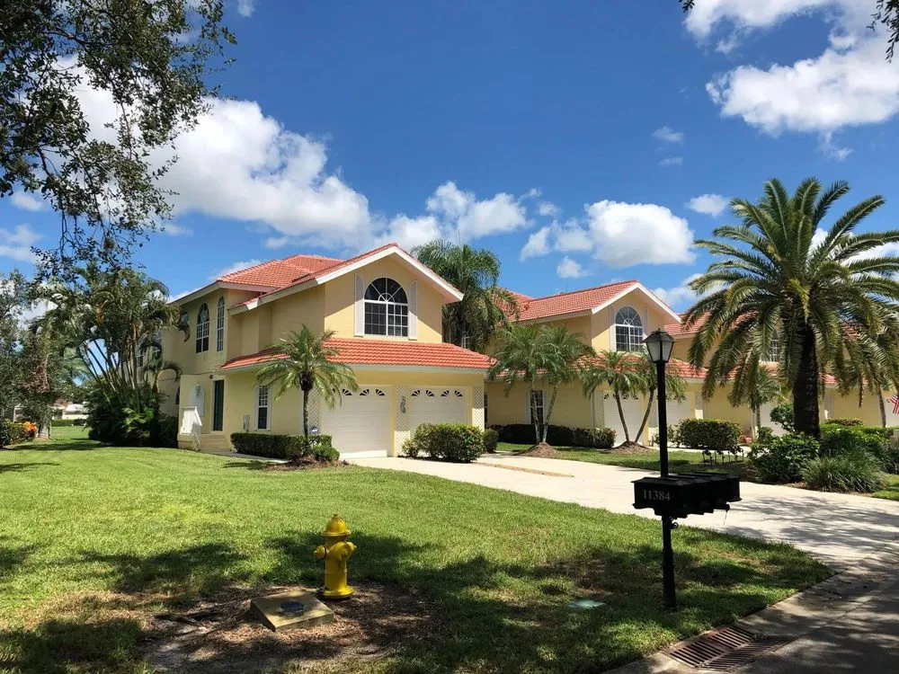 Slide of Polaris Roofing