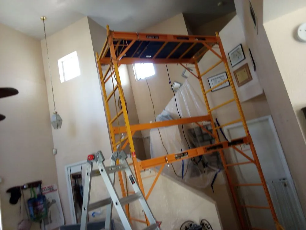 Slide of Pollitos Roofing