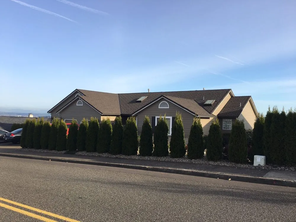 Slide of Polo's Roofing Specialist