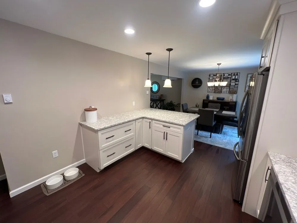 Slide of POM Contracting