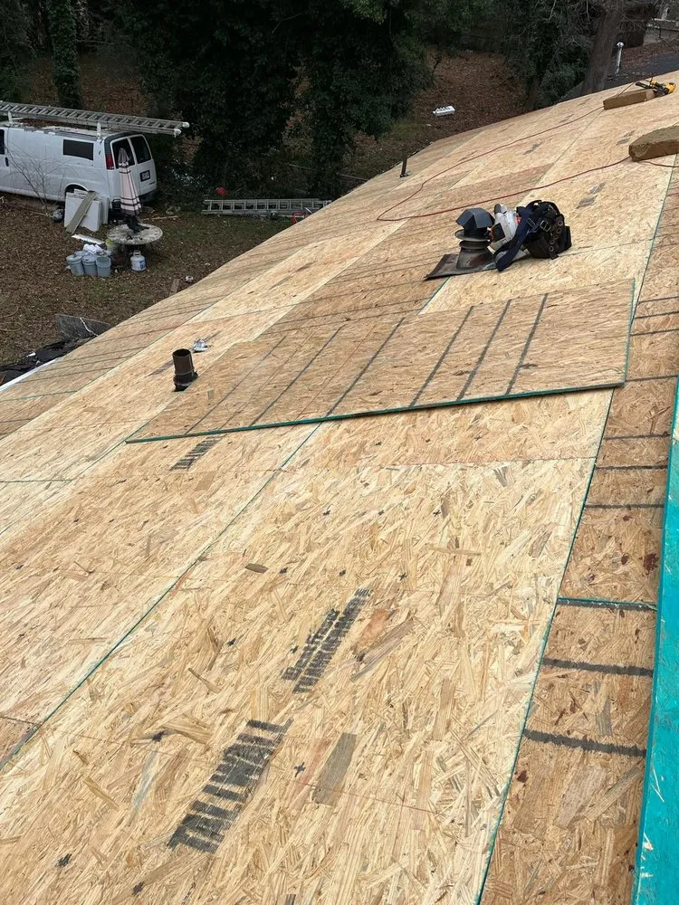Top-rated storm damage roof repair with free inspection in Ellenwood, GA by Ponce's Exterior