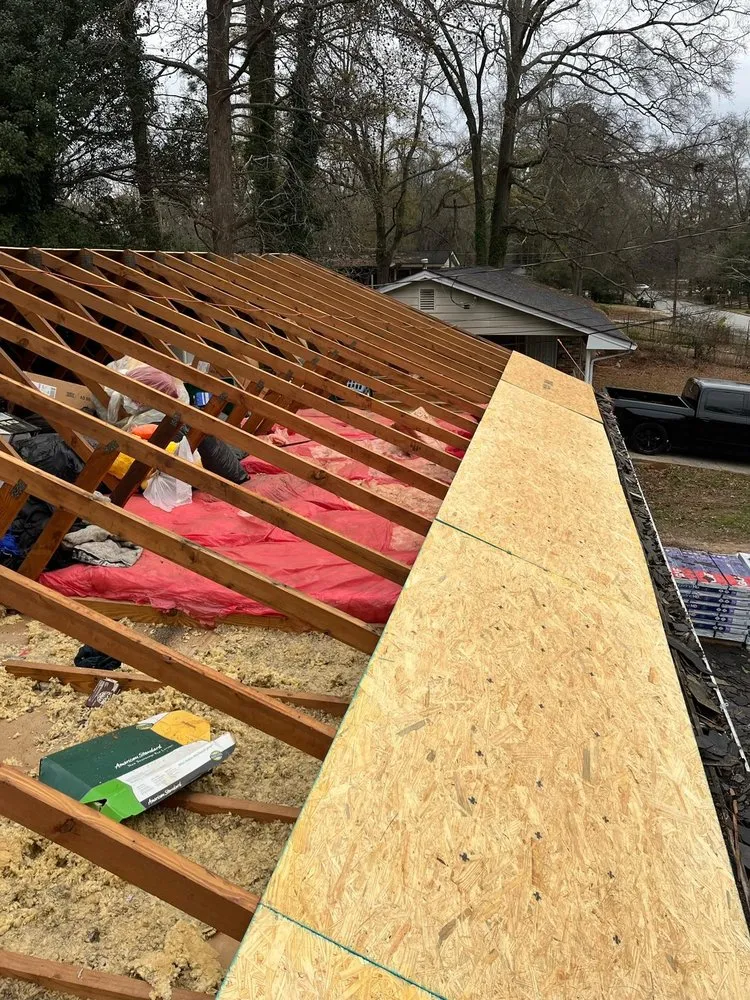 Local roof replacement near you across Ellenwood, GA - Ponce's Exterior