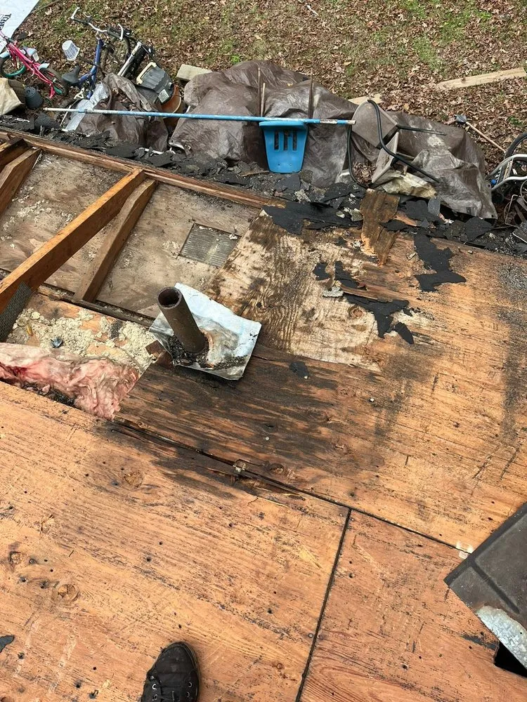 Professional shingle roofing service in Ellenwood, GA - Ponce's Exterior