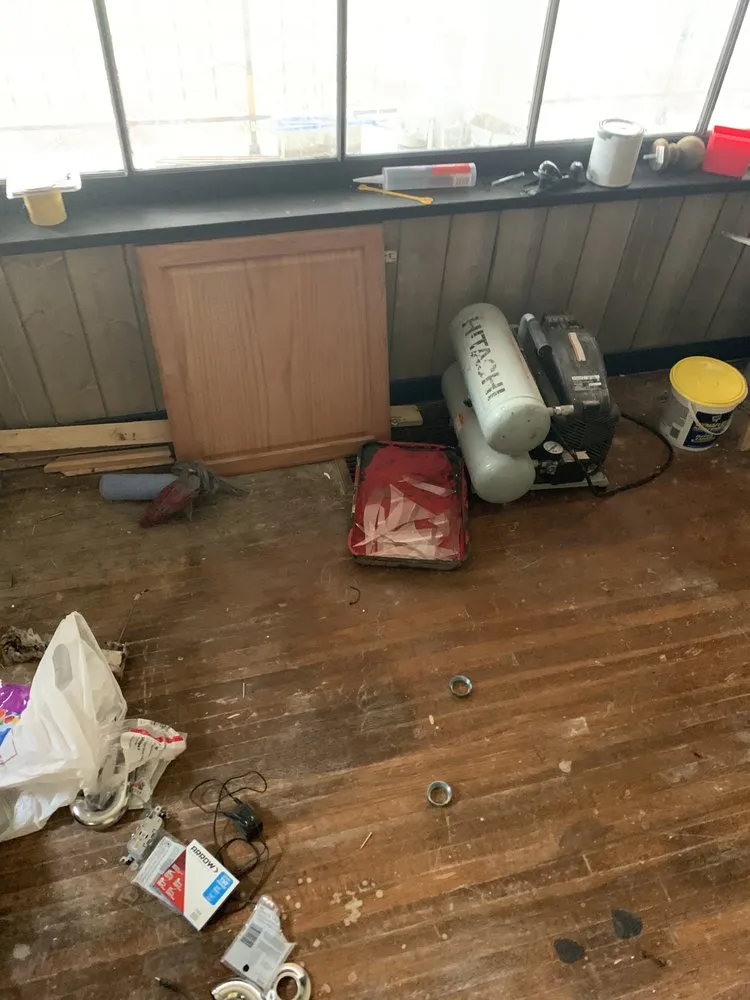 Slide of Ponder's Contracting