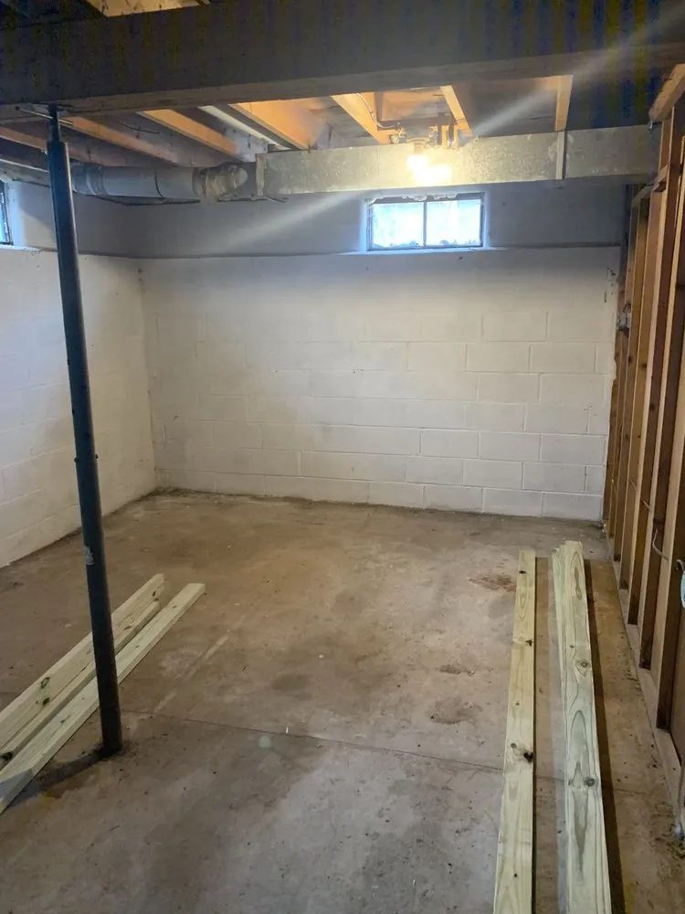 Slide of Ponder's Contracting