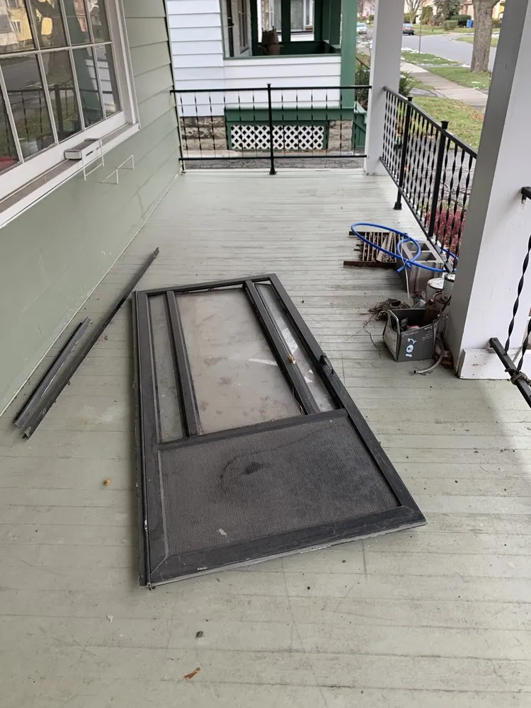 Slide of Ponder's Contracting