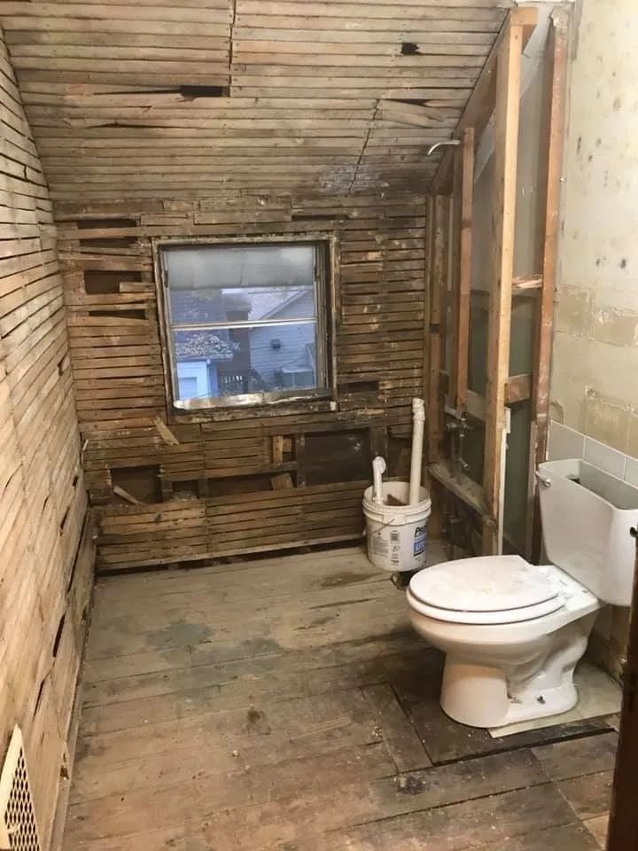 Slide of Ponder's Contracting